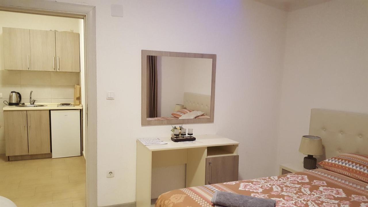Apartments Ardoni Ulcinj Exteriör bild